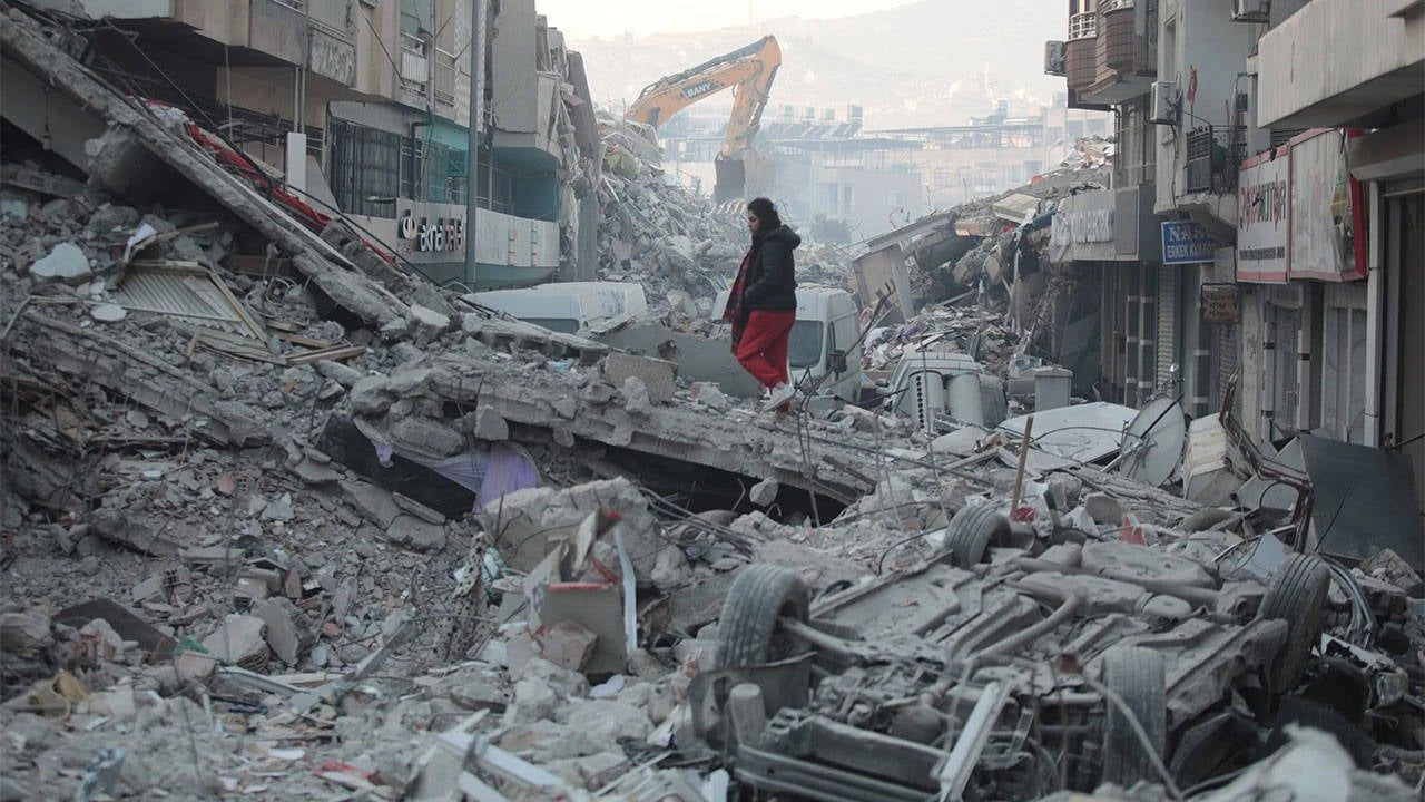 Kahramanmaraş depreminde 44 kişiye mezar olan Saitbey Sitesi davasında yeni gelişme