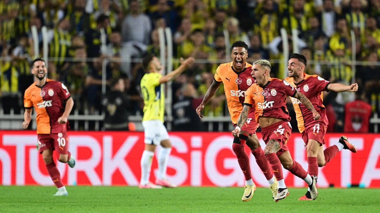 Derbi Sonucu Fenerbahçe 1-3 Galatasaray
