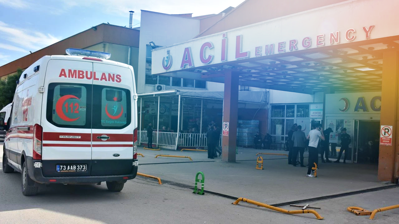 Şanlıurfa’da feci kaza: Baba ve oğlu hayatını kaybetti, anne ölümle boğuşuyor